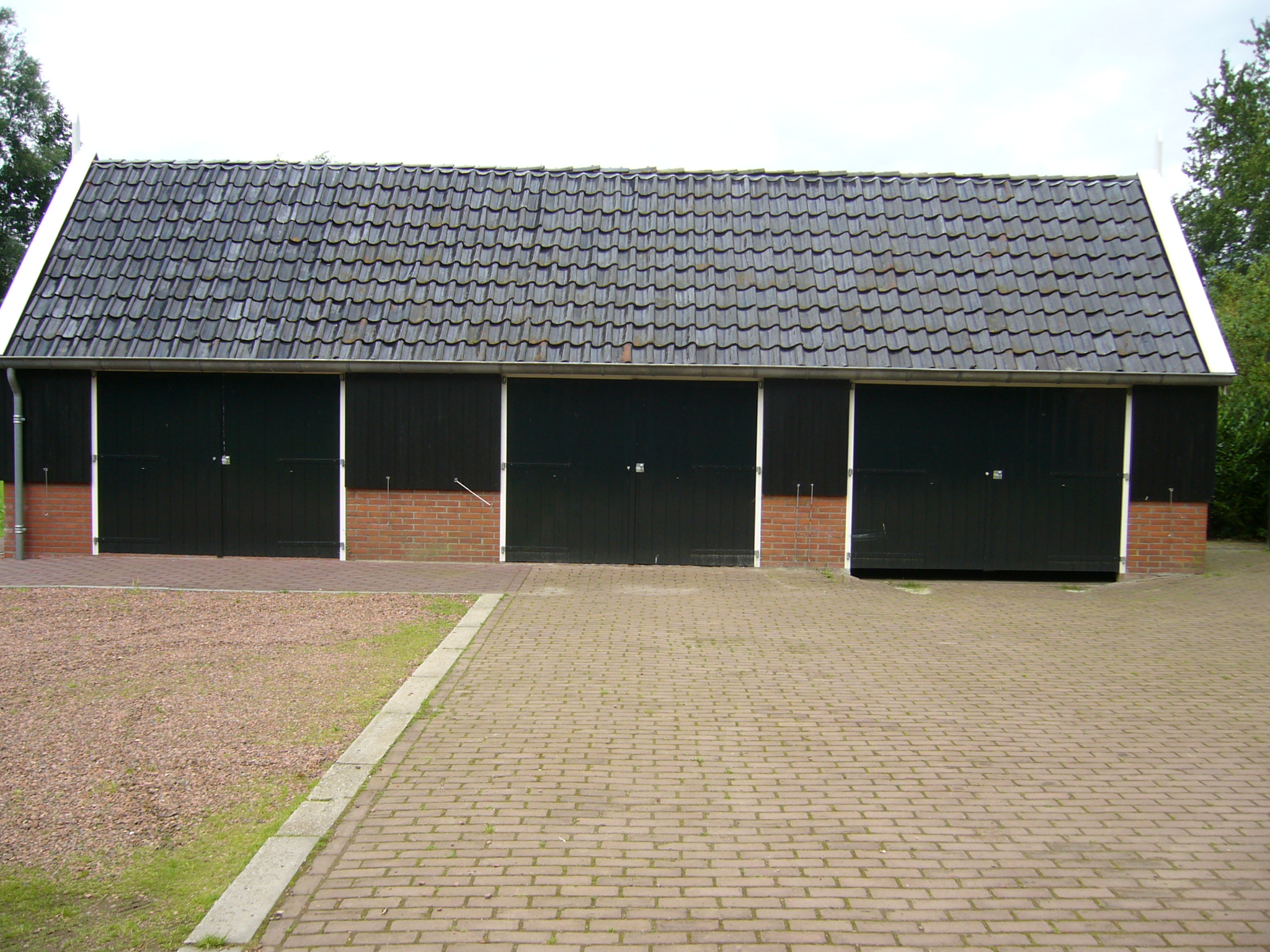 janny barn shed roof doors roofing tiles