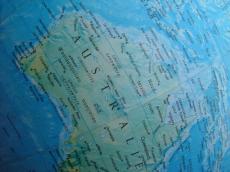 bertoltzalm cartography map globe typo typography australia border boundairy boundaries green blue ocean paper