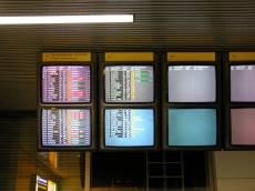 tv screens arrival departure times
