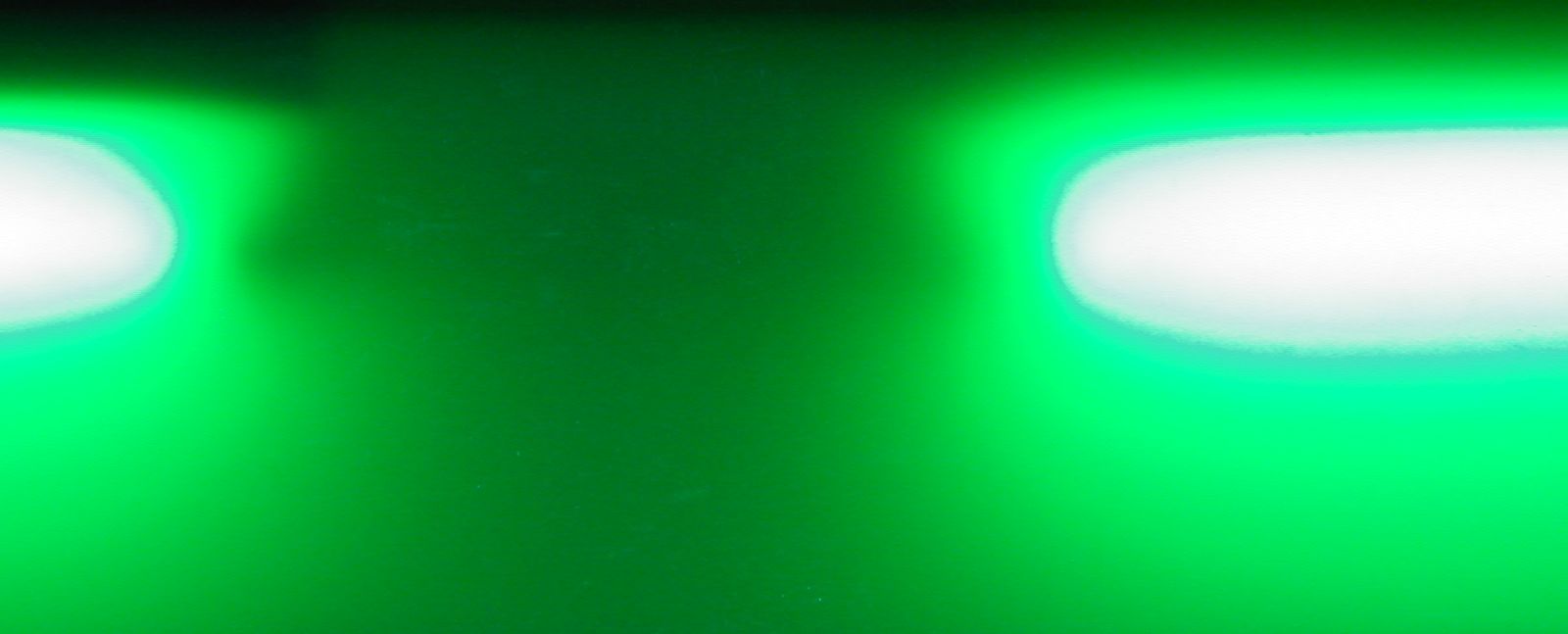 Image*After : texture : neon green wall bright