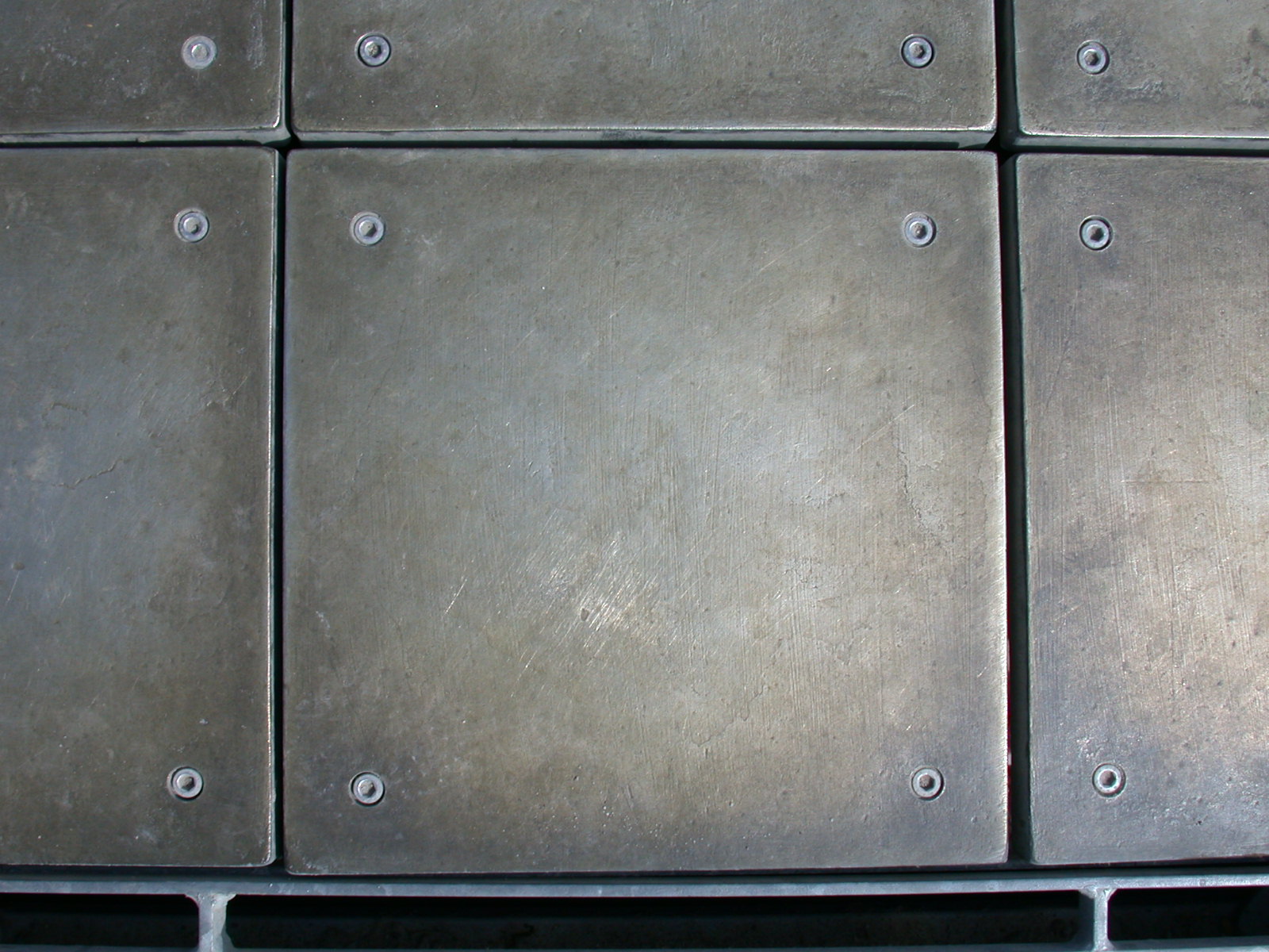 Image*After : photos : metal plates tiles hull plating bolts