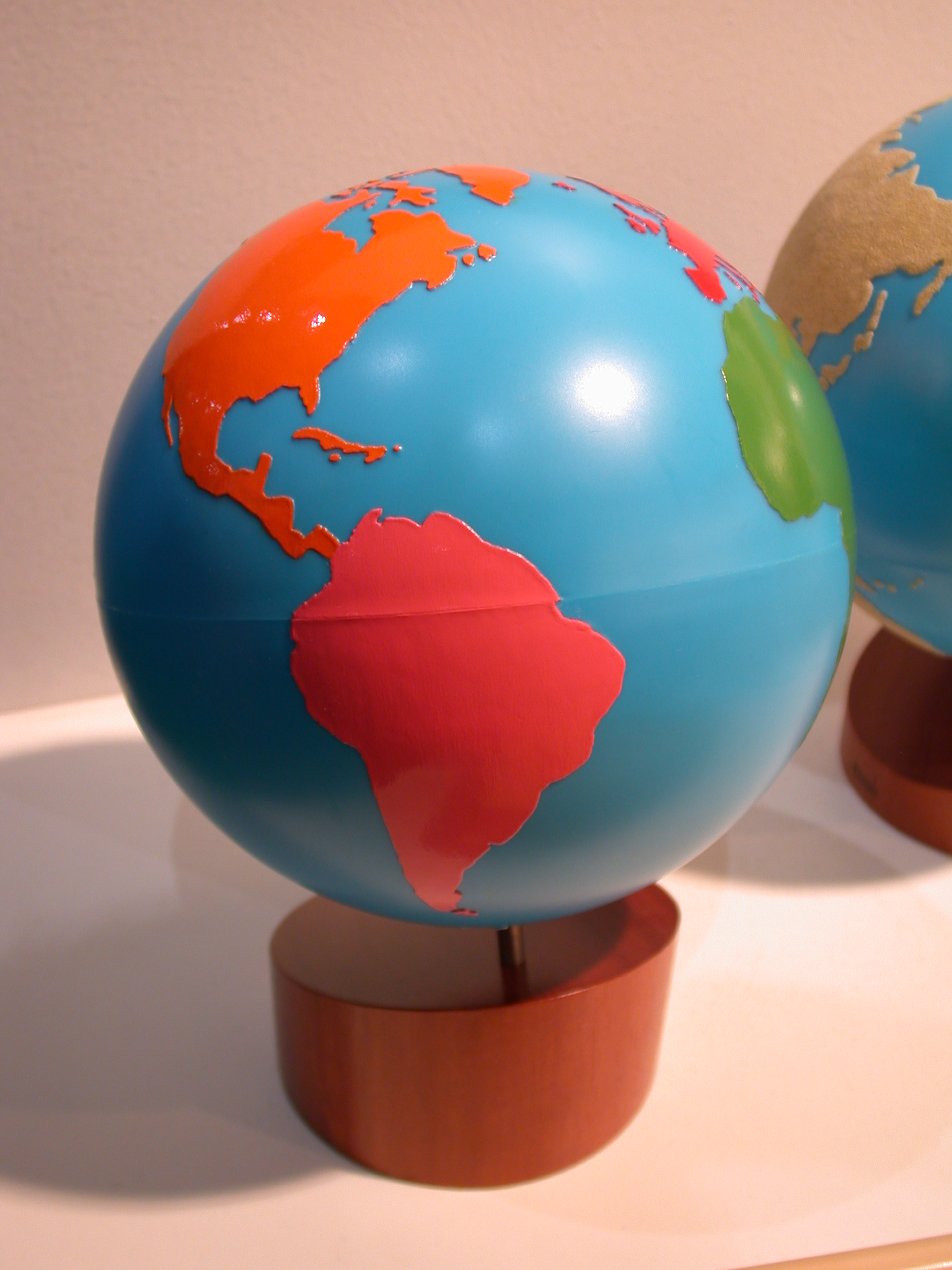 global sout-america south america usa atlantic ocean cuba toy small round