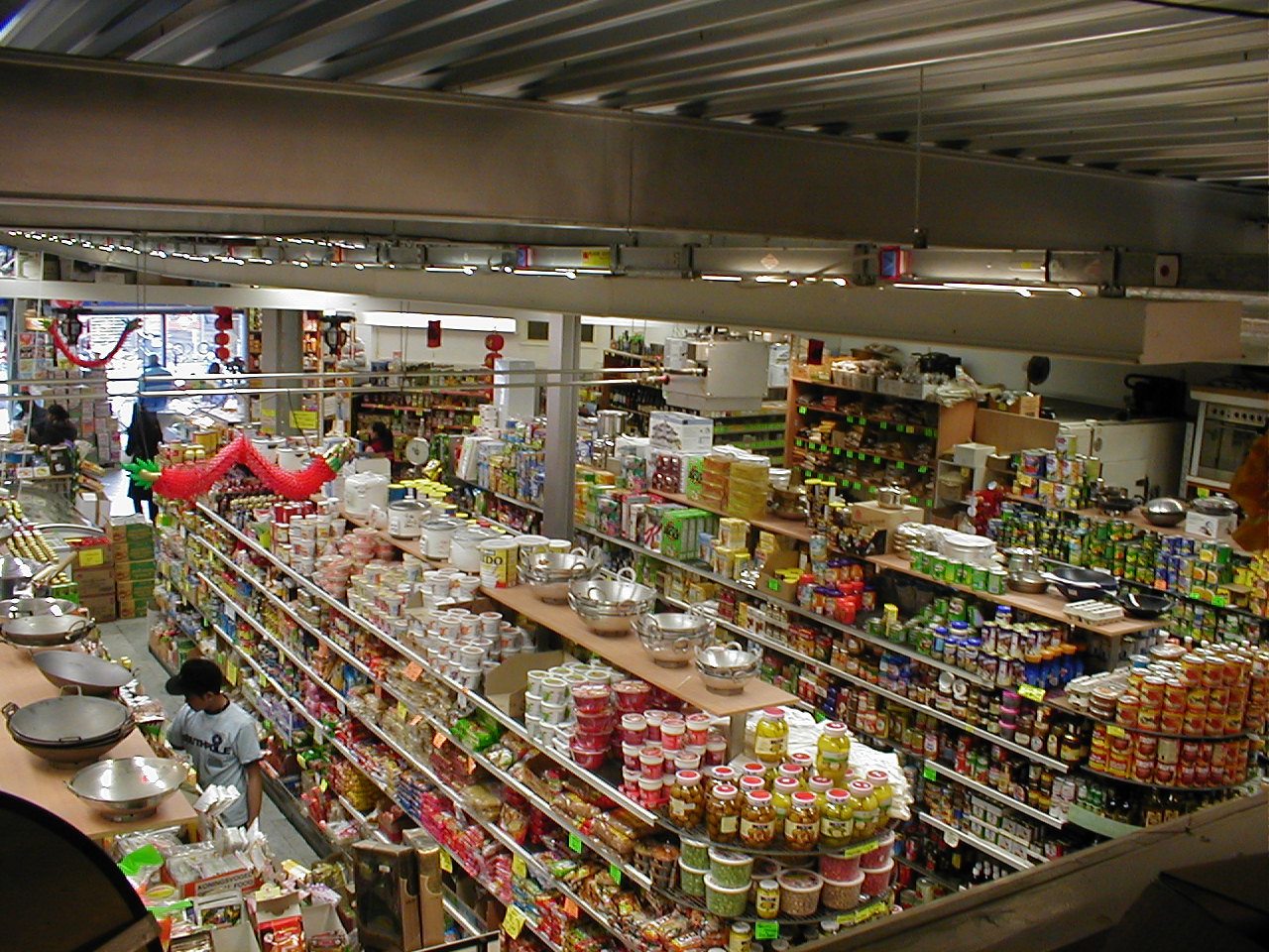 dario supermarket store goods food