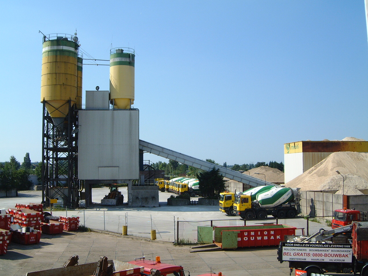 maartent construction silo storage sand trucks heaps