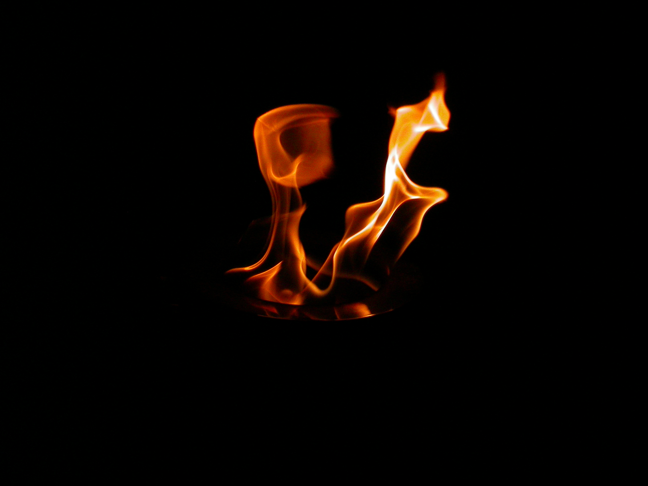 paul flame hot fire warm element hi-res