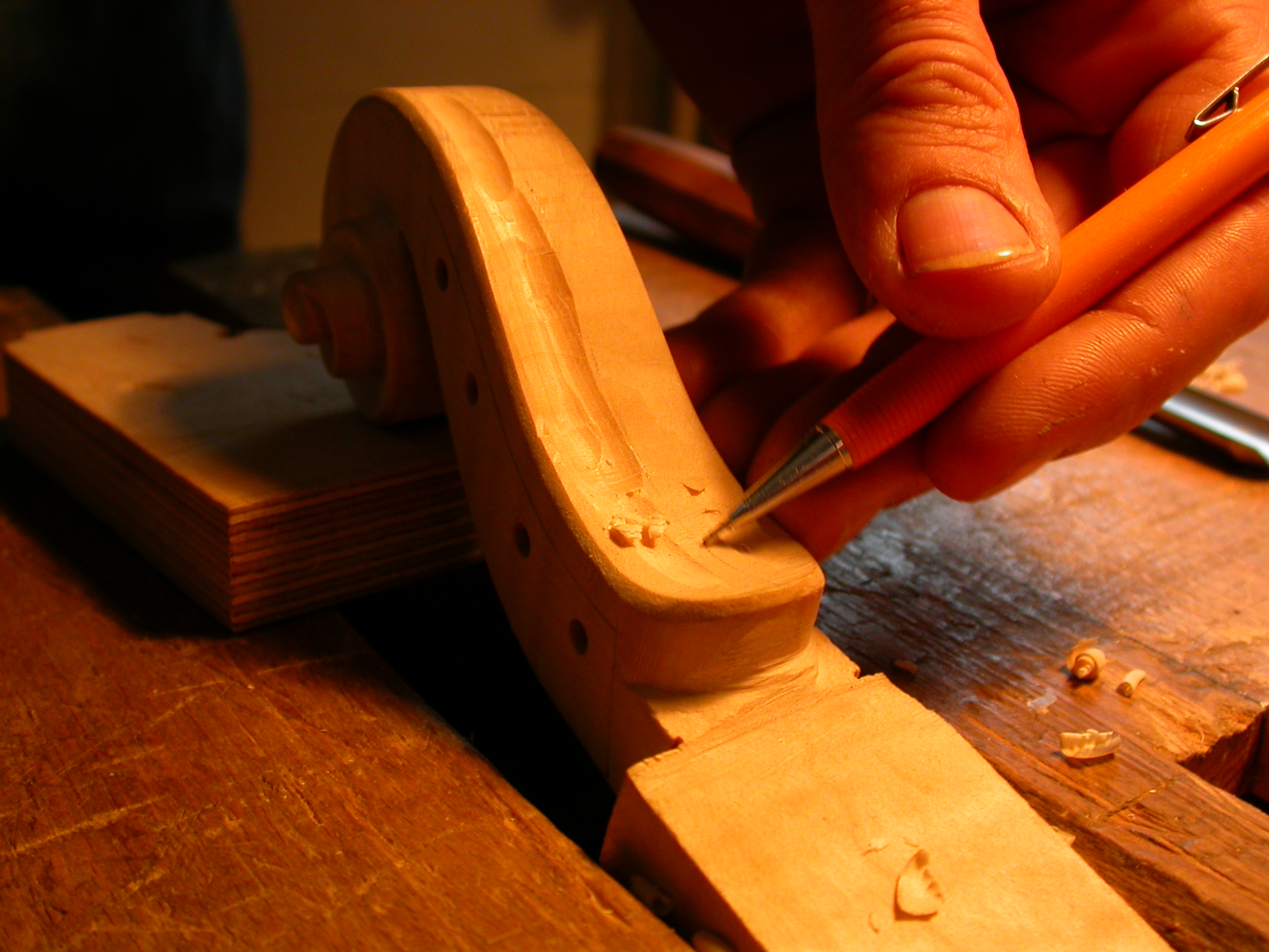 paul violin in the making wood crafy craftsman pen hand