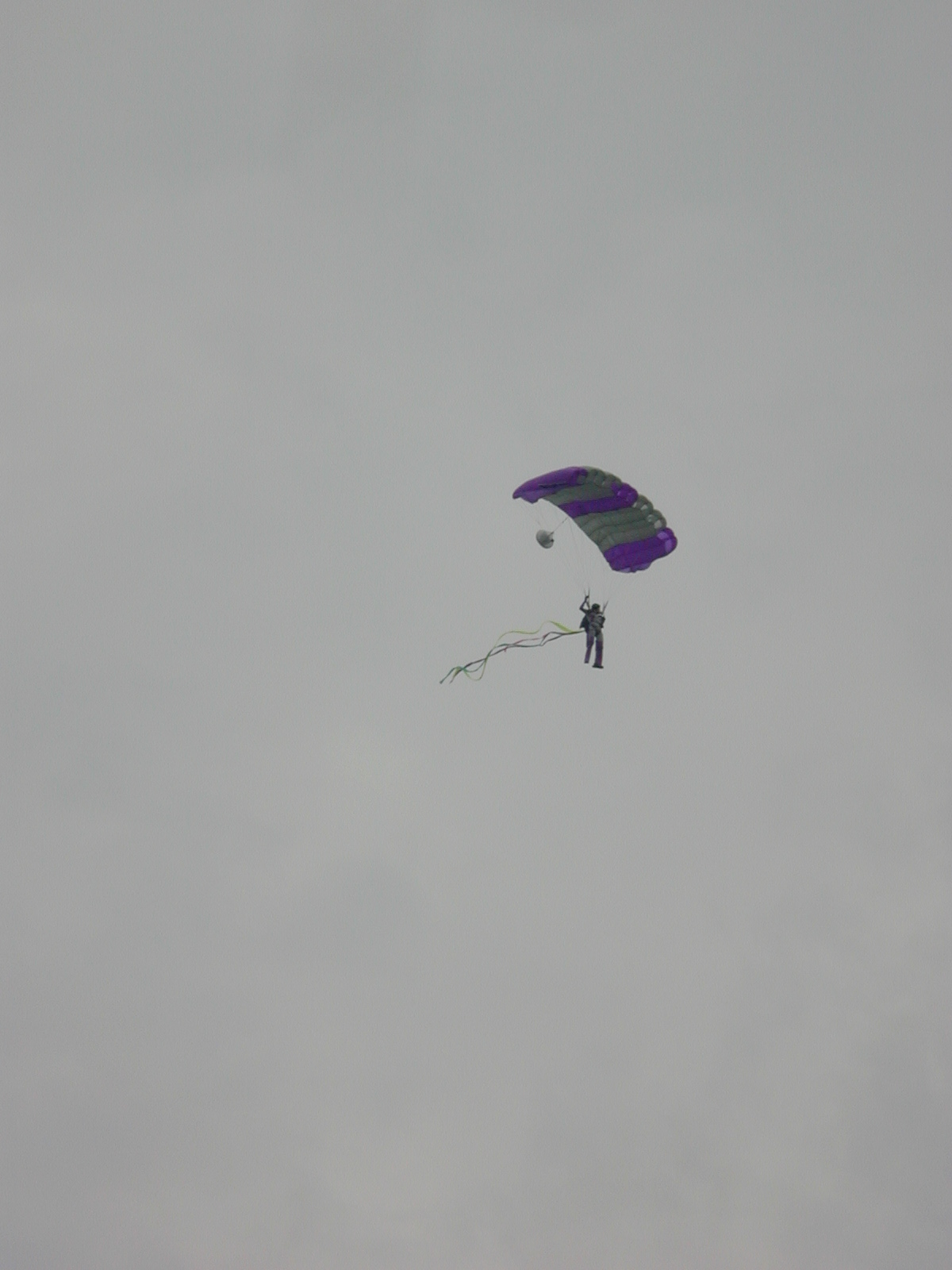 para parachute sky skydiver matras parachutist
