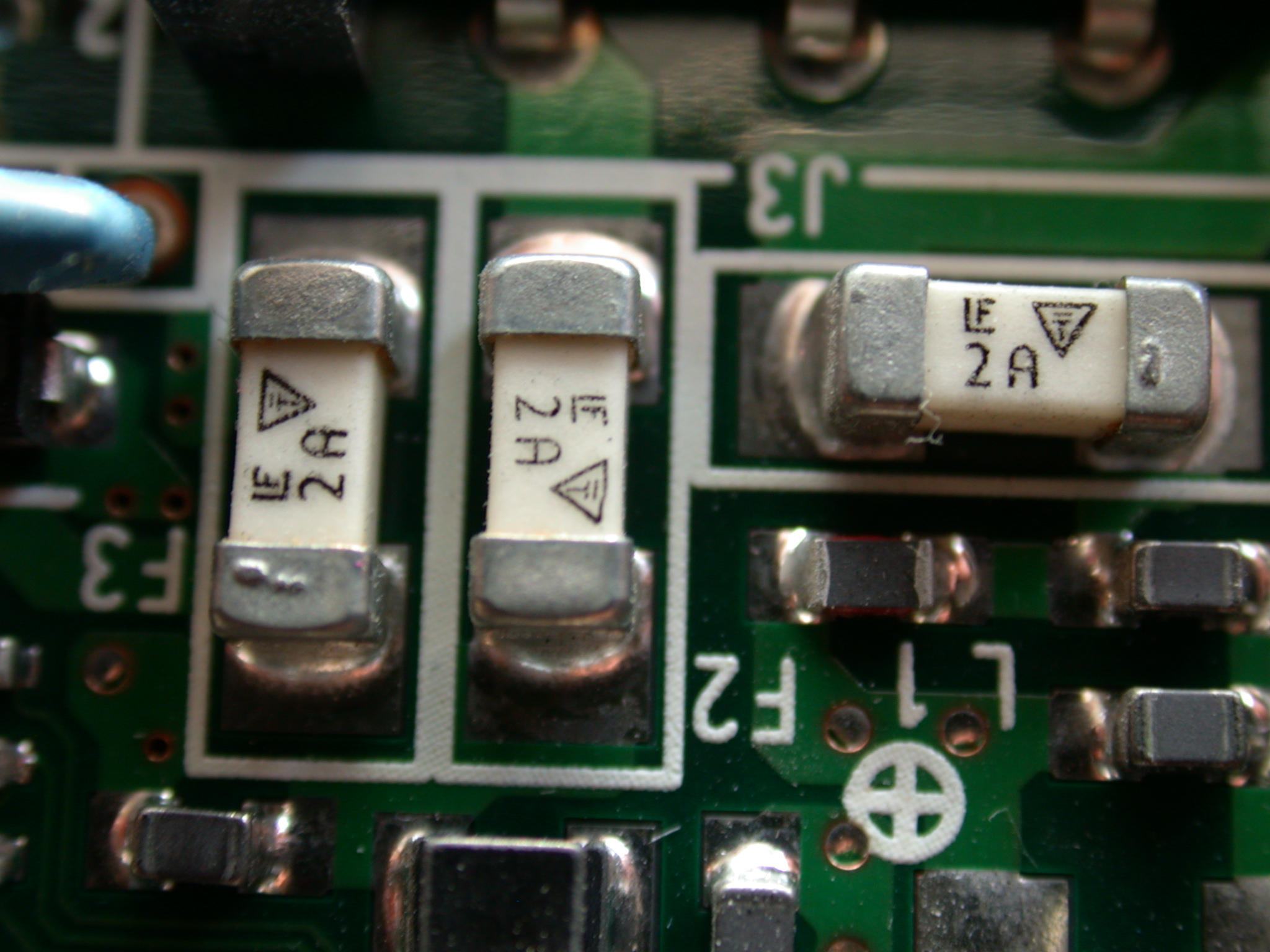 objects circuits computer chip macro