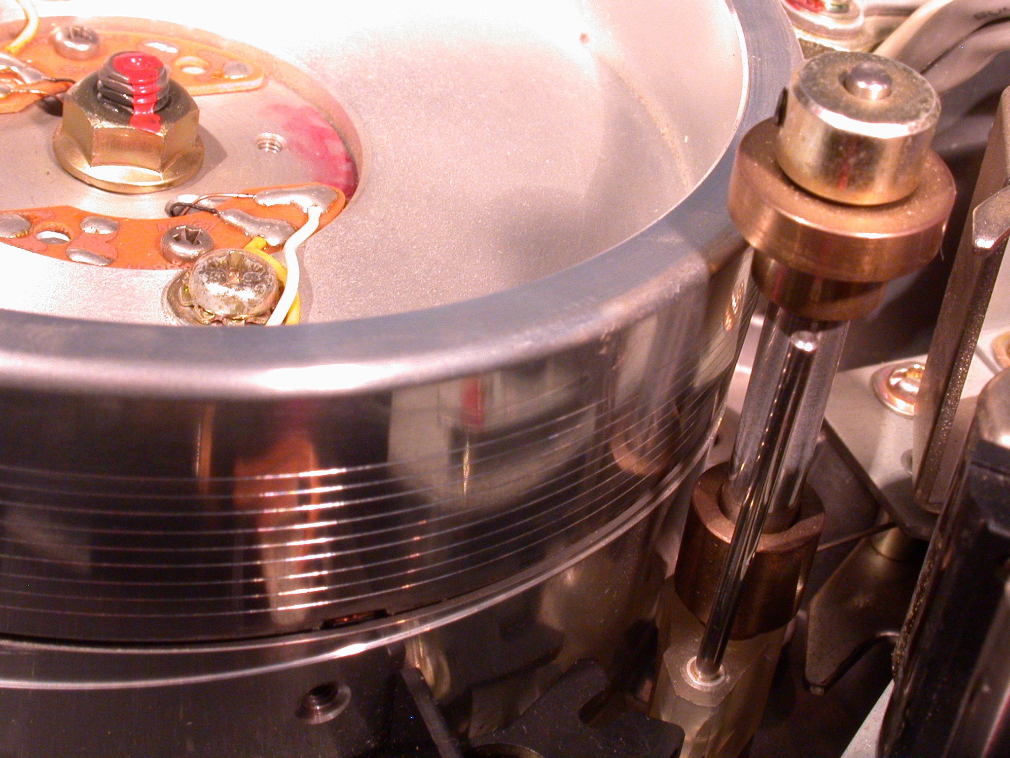 tape mechanics metal metals cilinder betamax video betacam videorecorder taperecorder recorder drum