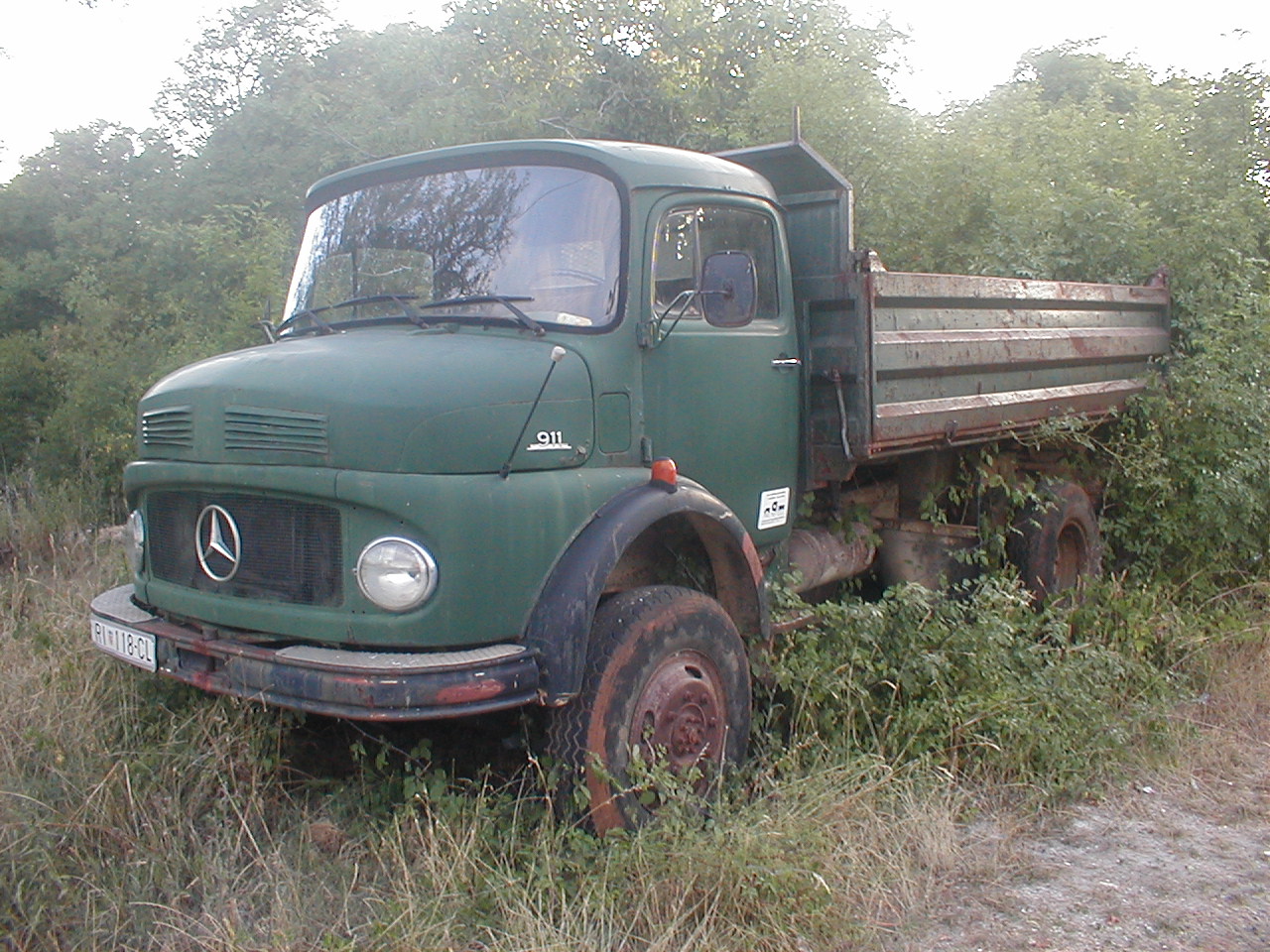 dario car truck green tires lorry volkswagen