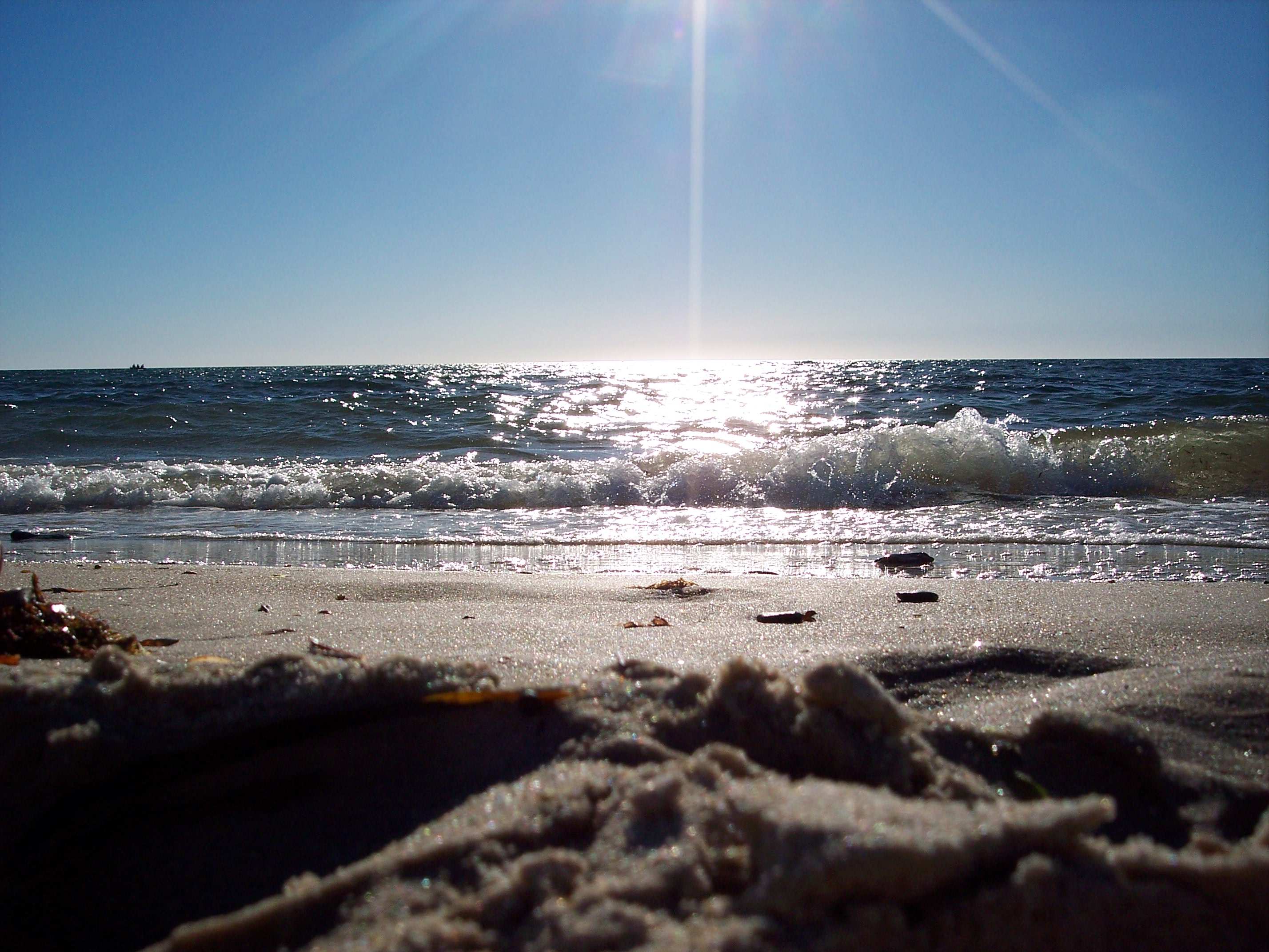 nauke nature landscapes beachscapes sea sun beach sand waves breaking reflecting ocean