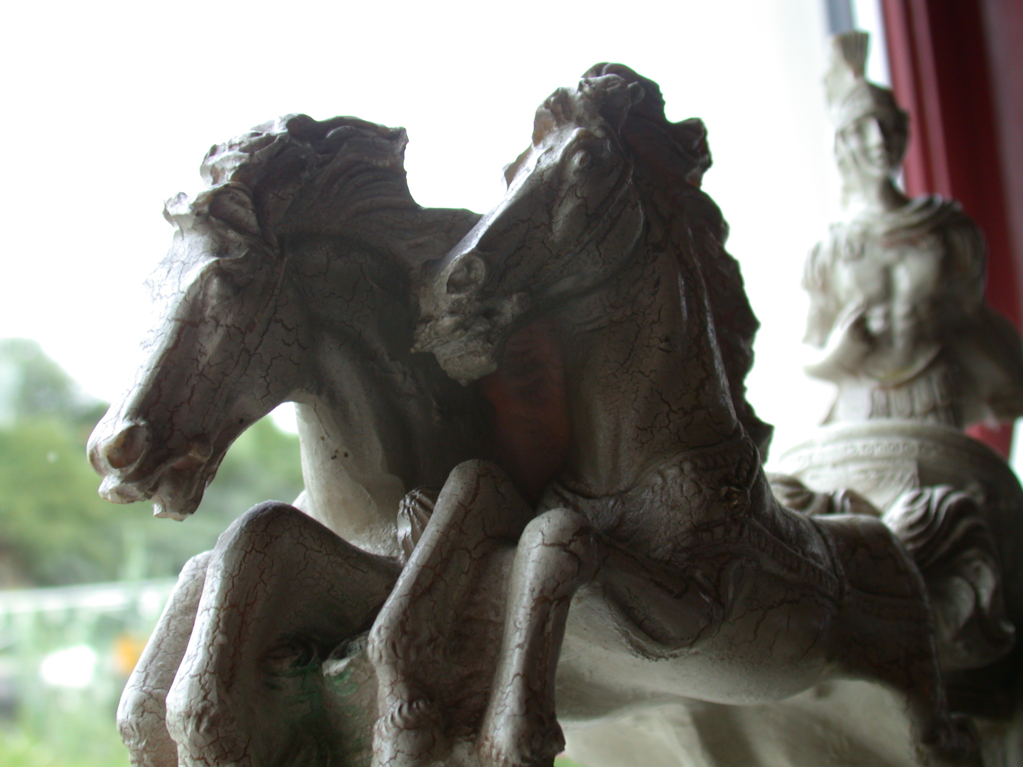 statue sculpture horse horses heads stone