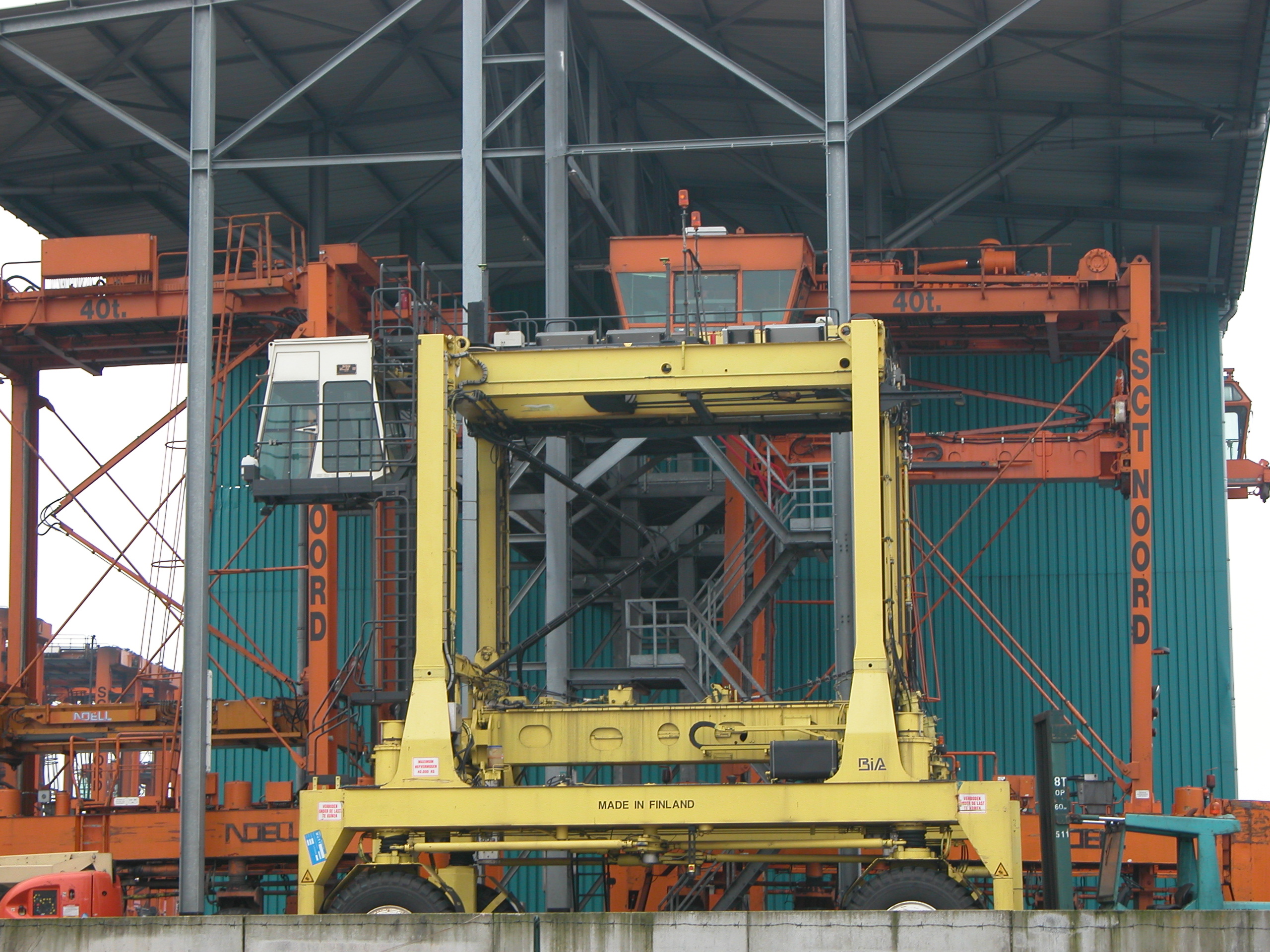 made in finland dock vehicle crane container