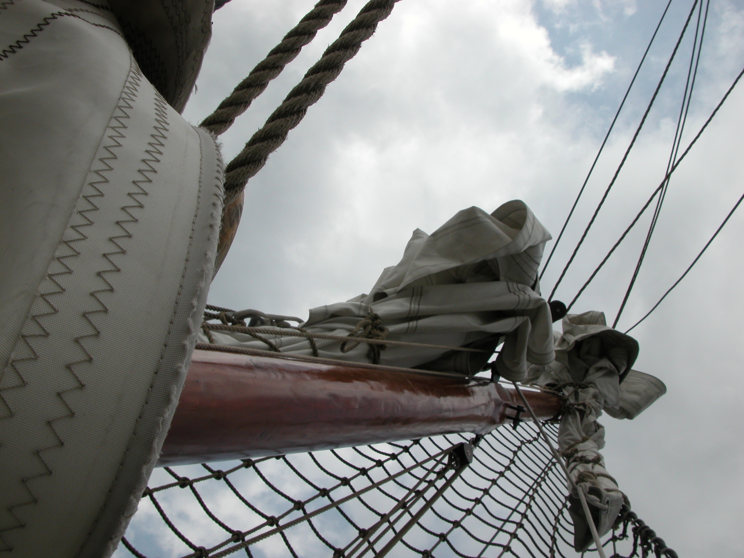 ship rigging mast ropes sail boat