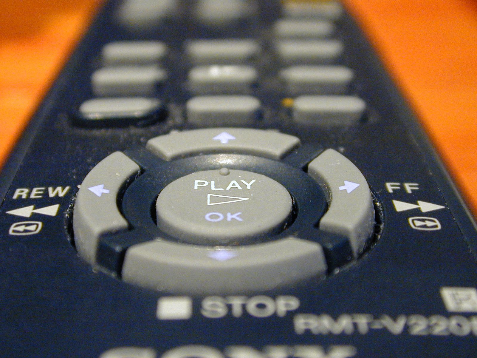 remotecontrol control play rewind rew forw forward stop typo typography modern tv television tellie hires