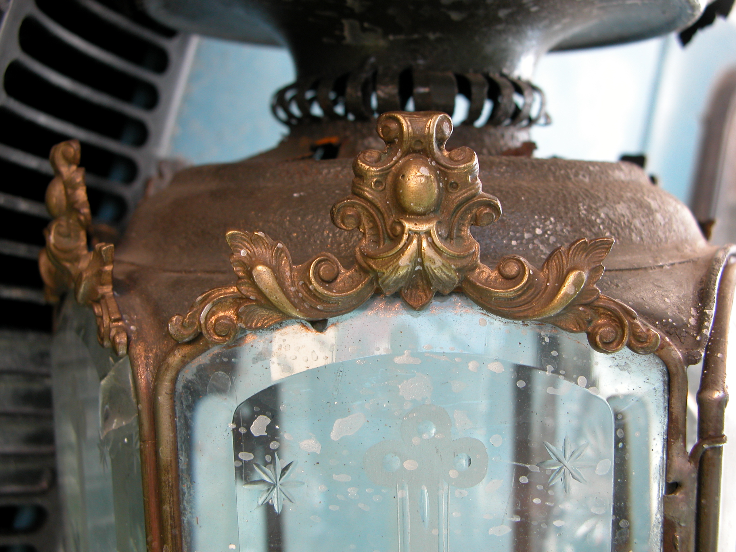 mirror artistic decorated ornamentation glass roccocco gold