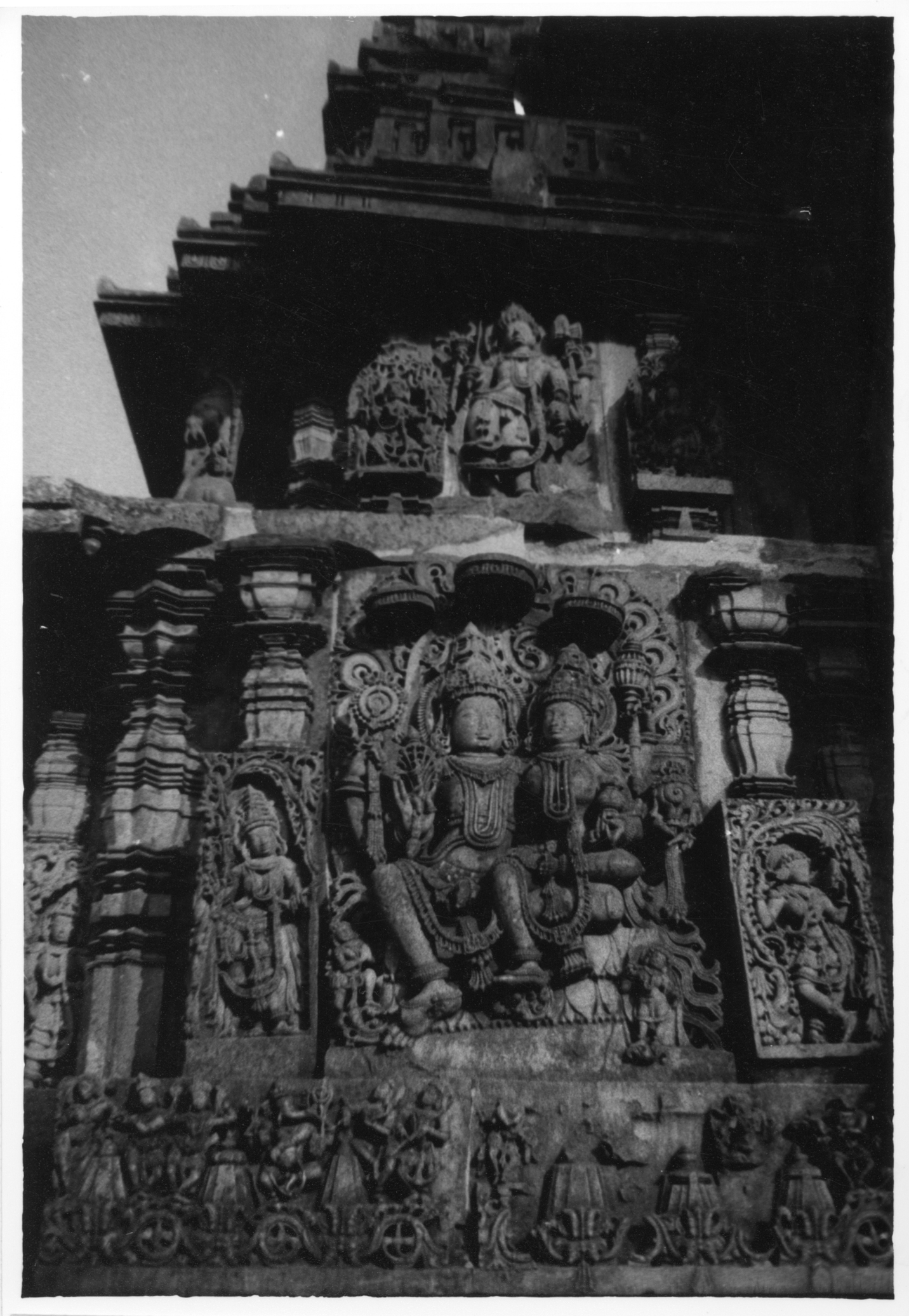 iuliana hindu india indian statue statues temply oriental