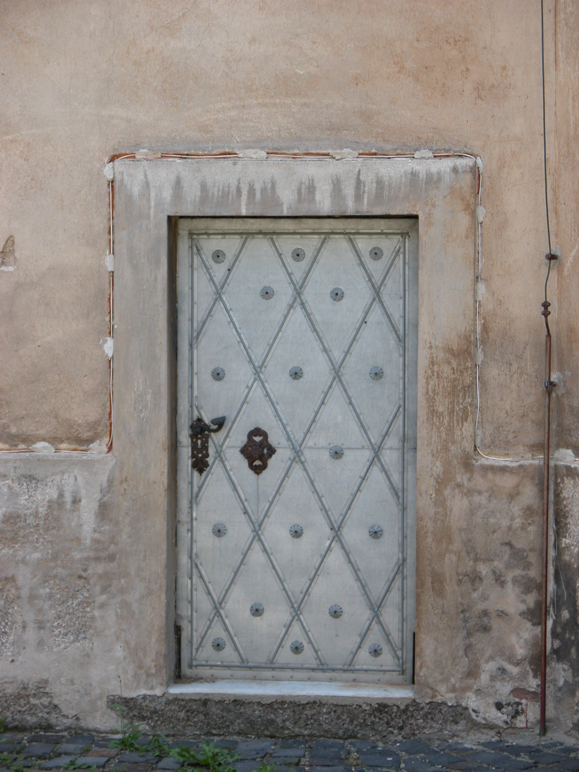 door doorway italian urban city solid hard images