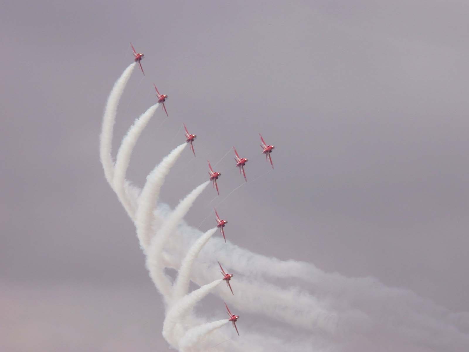 redarrows red arrows squad squadron formation airshow vehicles air smoke