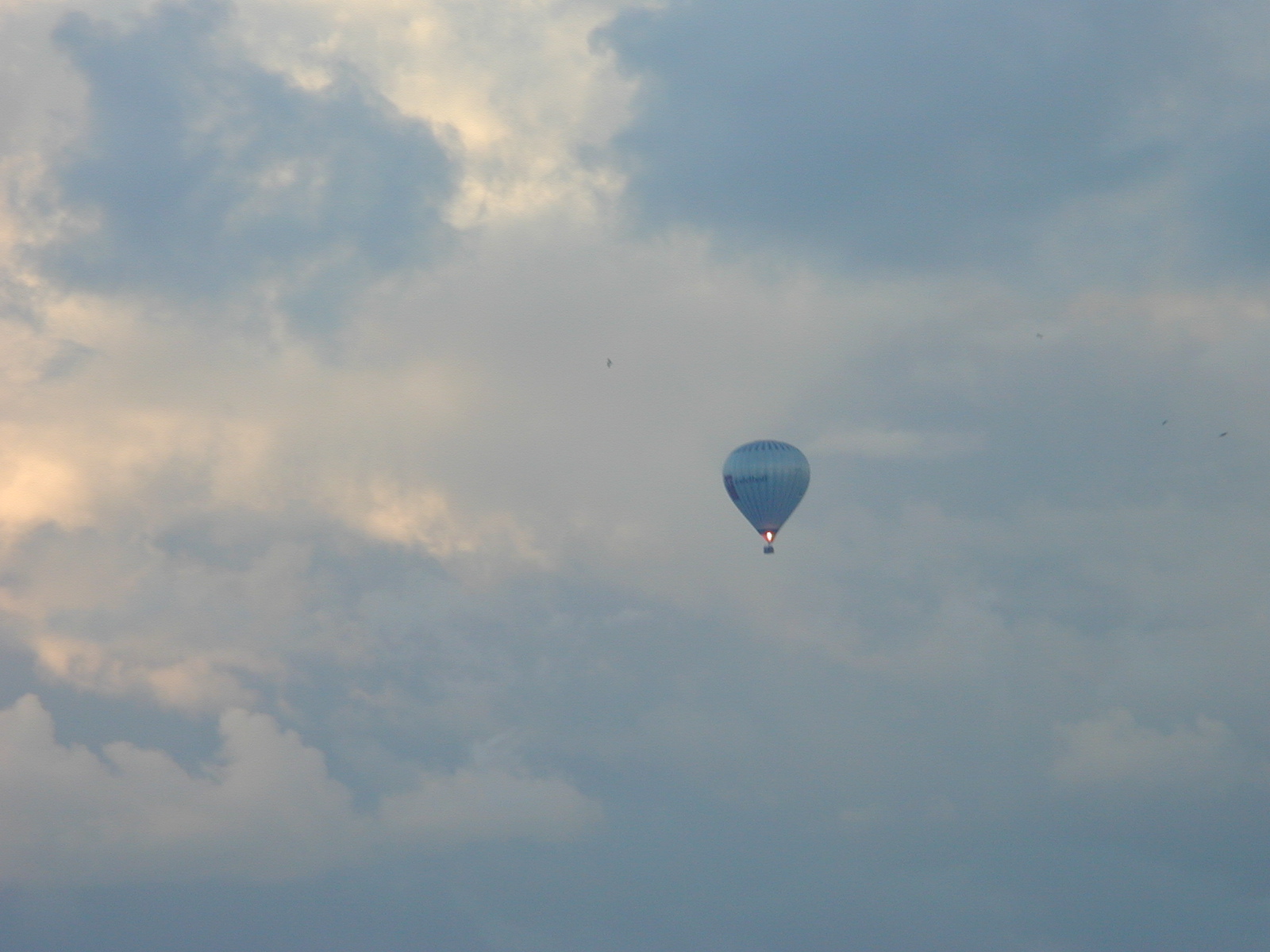 balloon clouds fluffy evening basket