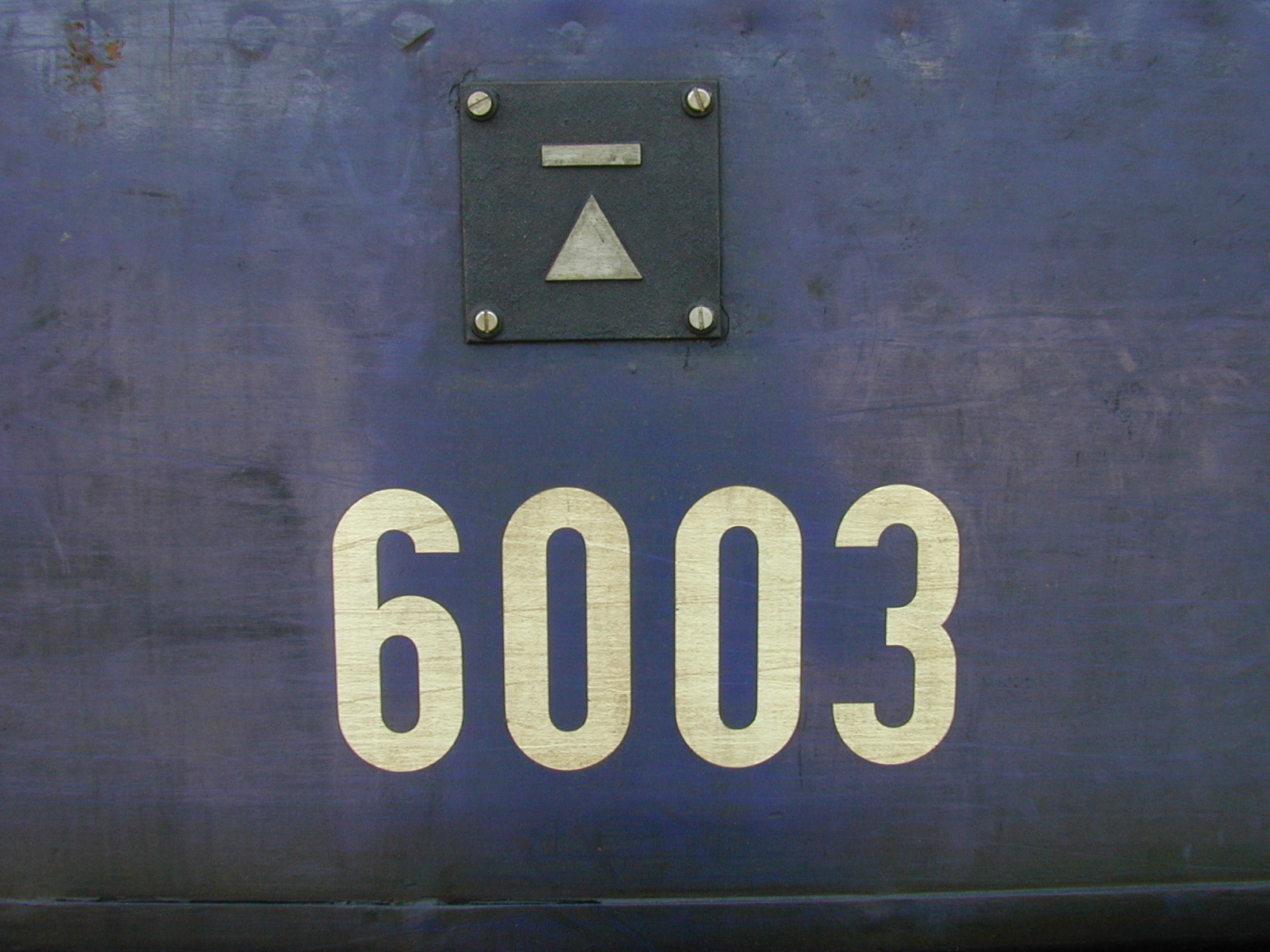 typo typography modern numbers freight walls metal textures signs arrow triangle screwed plate dirty 6003 6 0 3 003 03 60 600 blue images