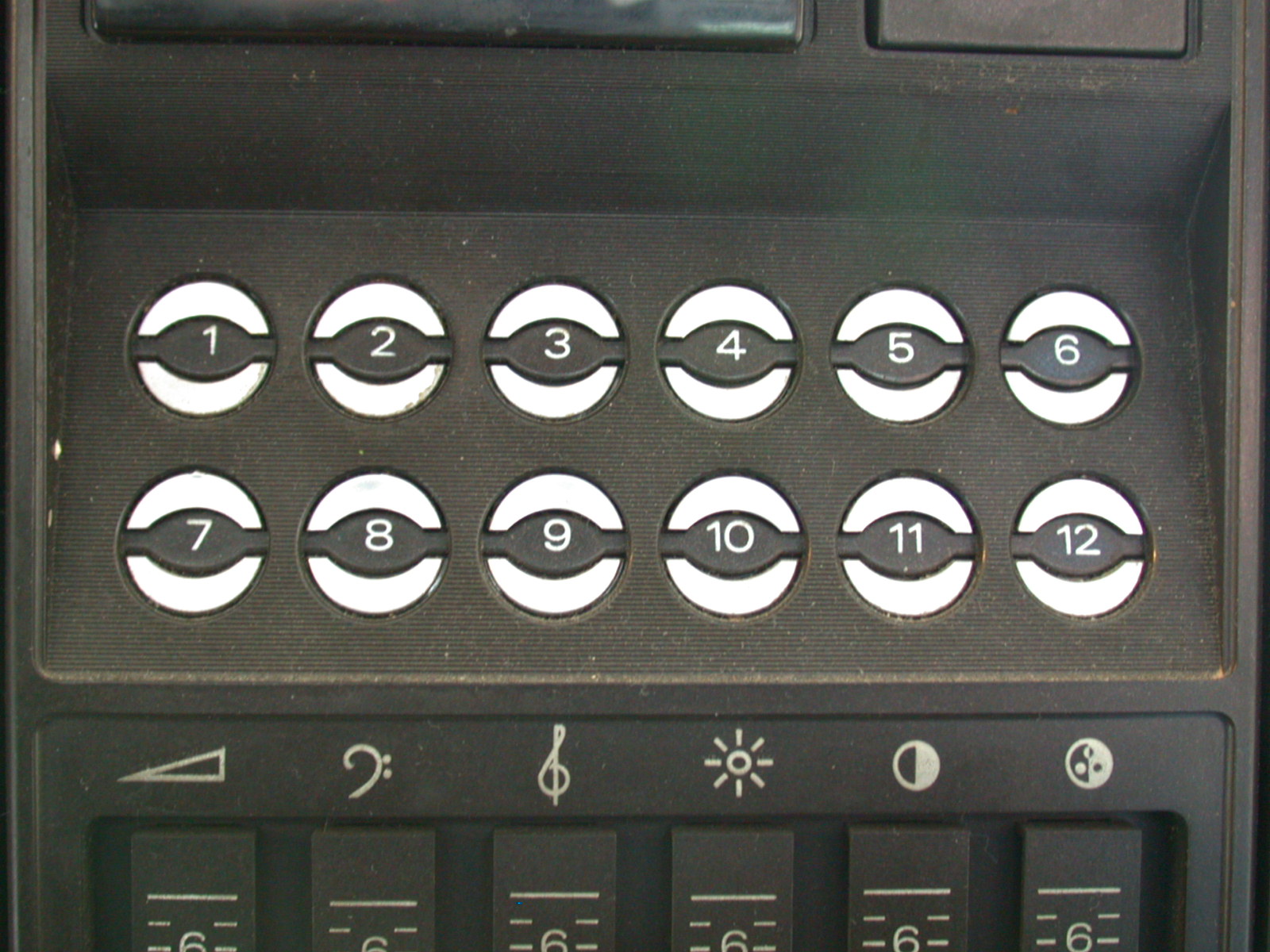 mechanics buttons television telly tv circle circles typo typography numbers icons plastic