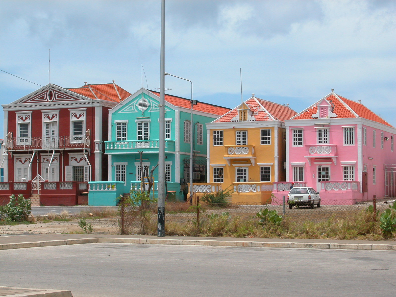 jacco architecture exteriors curacao buildings colorfull homes cityscape fascade fascades
