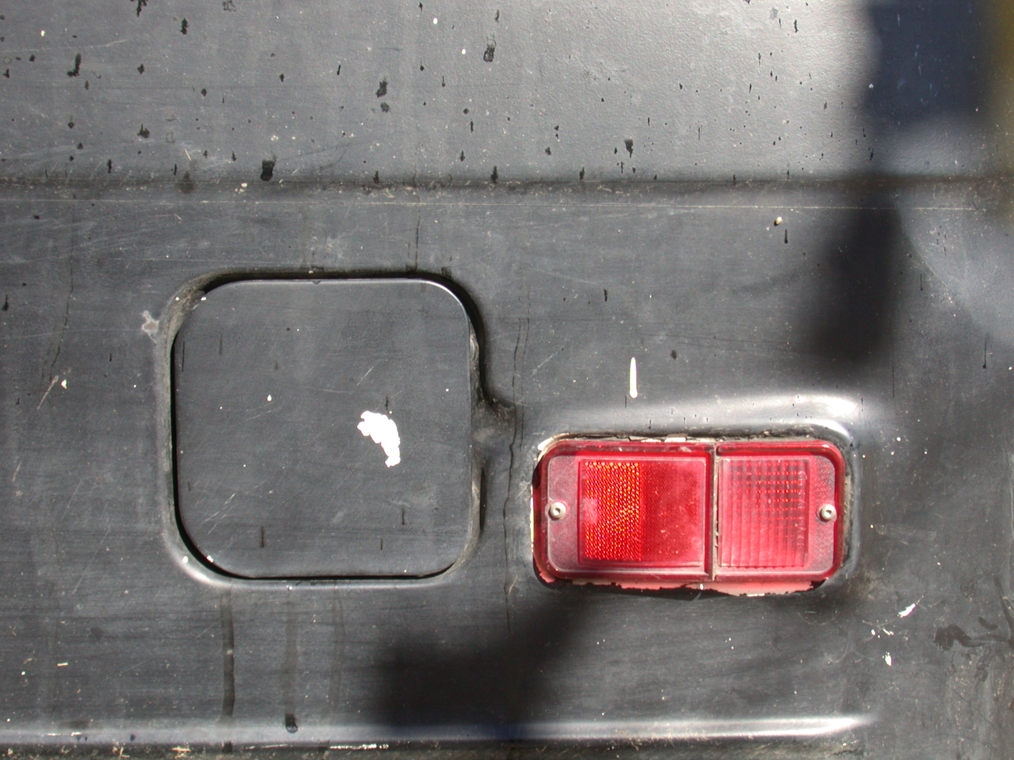 metal grey shining shiny gas tank gastank car light signallight